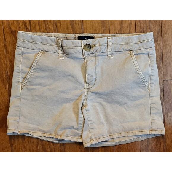 American Eagle Outfitters Pants - American Eagle Women Juniors Size 4 Tan Chino Shorts Stretchy
